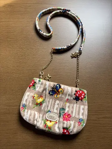 새상품급 페일러 앤 하이지 파우치 숄더 스트랩 베이지