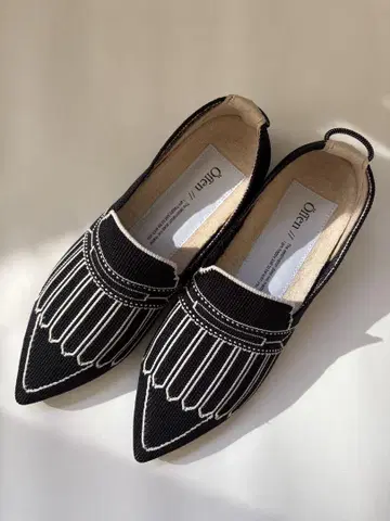 Offen 플랫슈즈