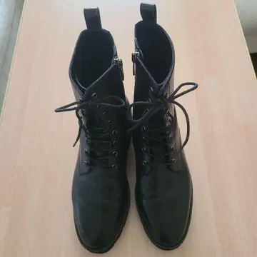 히미코HIMIKO 소가죽 블랙 밀리터리 부츠 레이스업