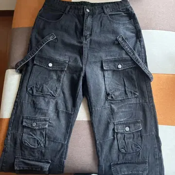 블랙 카고 팬츠 멀티 포켓
