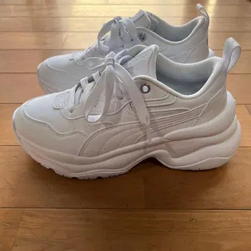 PUMA 여성 시리아 웨지 스니커즈 24cm