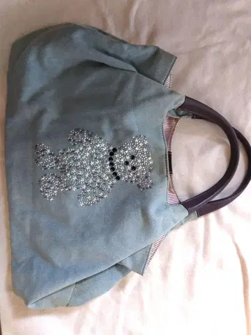 곰 모티브 스팽글 토트백
