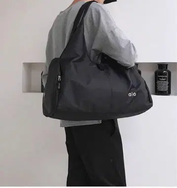 Alo Yoga 알로요가 블랙 토트백