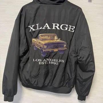 XLARGE 블랙 지퍼 자켓 점퍼 S 사이즈
