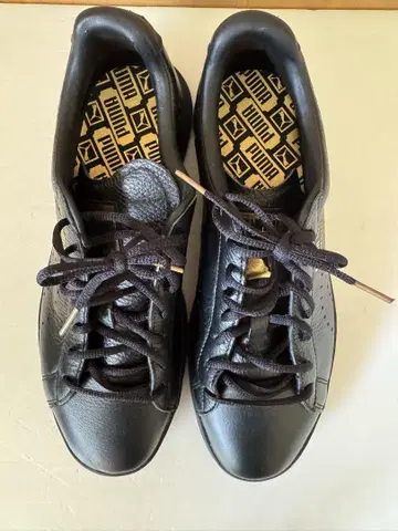 [미사용] Puma 블랙 가죽 스니커즈 27.5cm