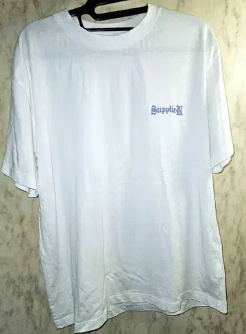 Supplier 화이트 반팔 화이트 T셔츠 Supplier 큐빅