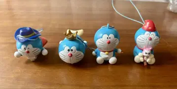 움직이는 도라에몽 스트랩 4체 세트