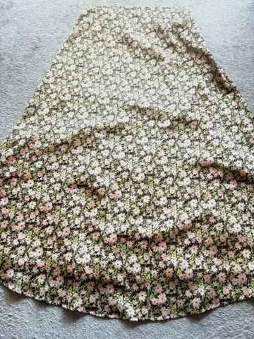 CELFORD 꽃무늬 롱 스커트