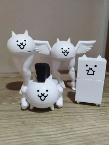모아서 만들어! 냥코 대전쟁