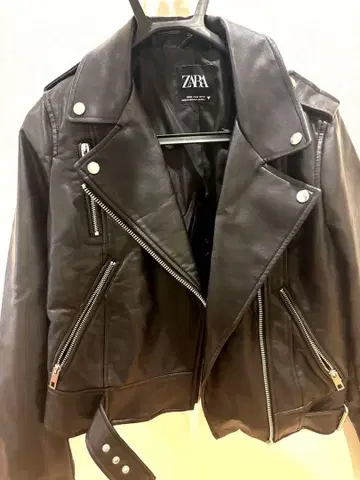 sh818 ZARA 블랙 인조 가죽 라이더 재킷 M