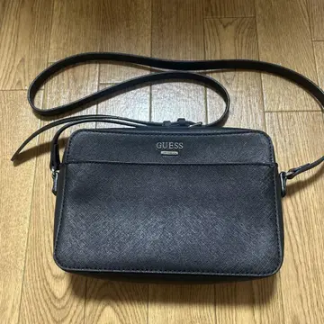 GUESS 숄더백