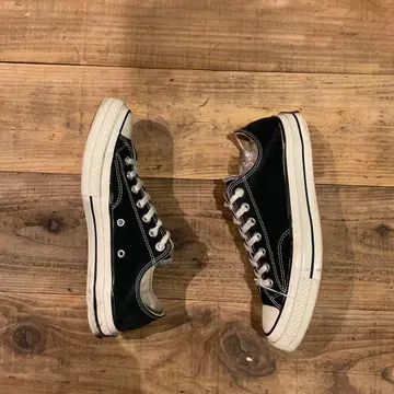 블랙 캔버스 로우컷 스니커즈
