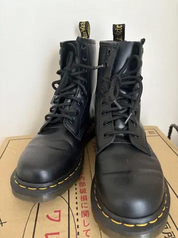 [ 8/25 삭제 ] Dr.Martens 닥터마틴 UK5 24.0cm