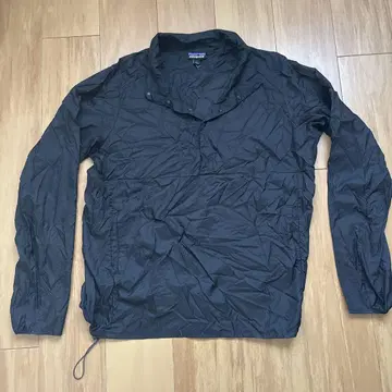 Patagonia 블랙 나일론 자켓 L