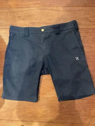 부루코 bluco 하프 팬츠