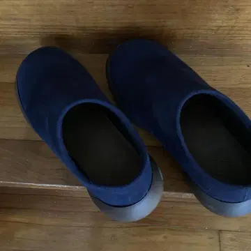 레게타카누 스웨이드 느낌 모크 신발
