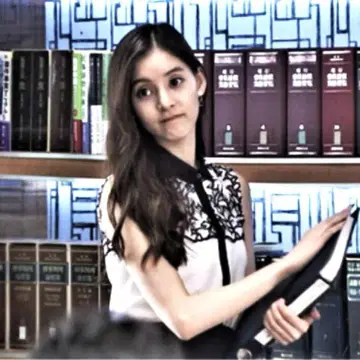 러브리스 자수 레이스 블라우스 36