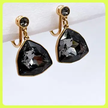 컨디션 최상 스와로브스키 SWAROVSKI 블랙스톤 귀찌