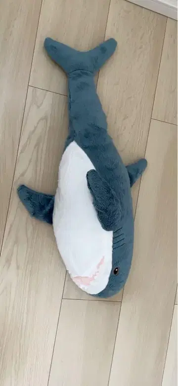 IKEA 상어 봉제 인형