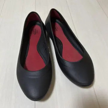 ICONIC crocs COMFORT w10 펌프스