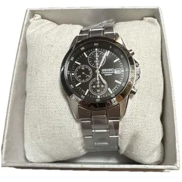 미사용 새상품 SEIKO 세이코 크로노그래프 SND367PC