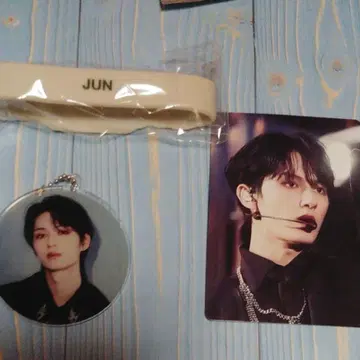 SEVENTEE 준 세트