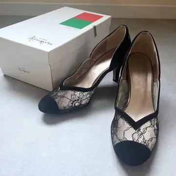 [새상품급] 긴자 카네마츠 22cm 펌프스 블랙 레이스/꽃무늬
