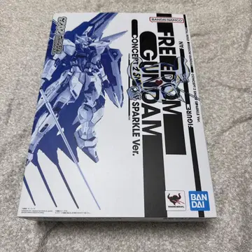 METAL BUILD 프리덤 건담 SNOW SPARKLE Ver.