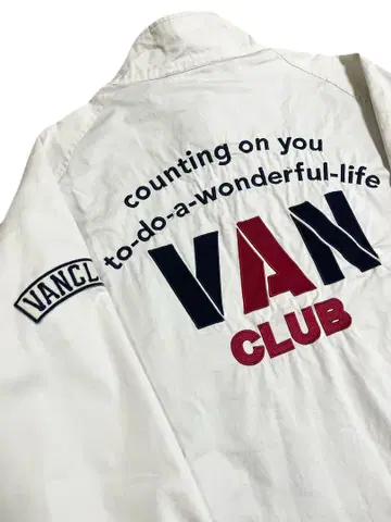 VAN CLUB 스윙탑 아치 로고 와펜 아이보리 LL XL