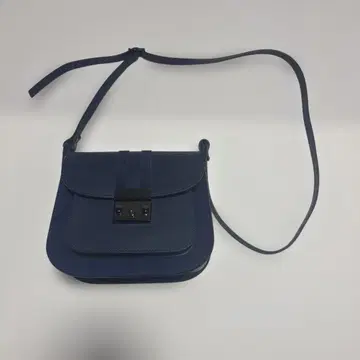 나노 유니버스 MARCO BIANCHINI 숄더백 네이비