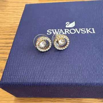 Swarovski 원형 스톤 귀걸이
