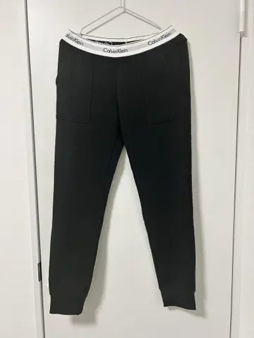 Calvin Klein 블랙 조거 팬츠 S