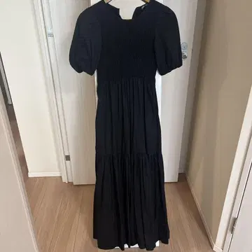 ZARA 퍼프 슬리브 원피스 블랙 XS
