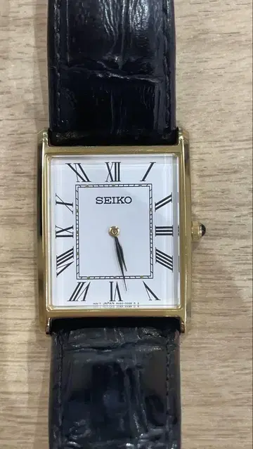 SEIKO SWR052