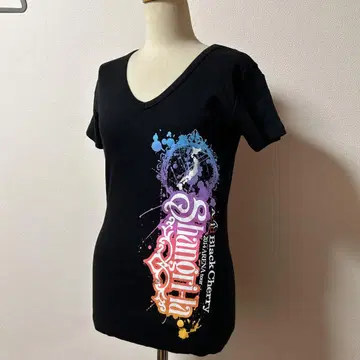 Acid Black Cherry V넥 티셔츠