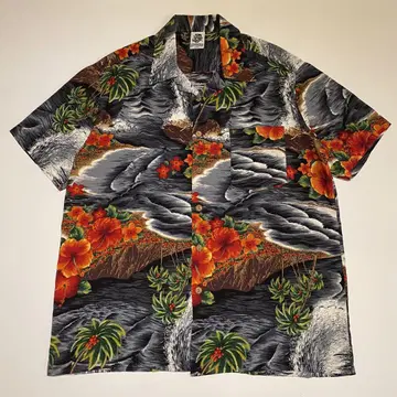 [ KENNINGTON LTD. ] Black Aloha Shirts