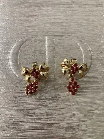 nina ricci 귀찌 루비 골드