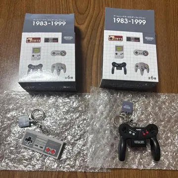 닌텐도 뮤지엄 게임 하드 키홀더 컬렉션 1983-1999
