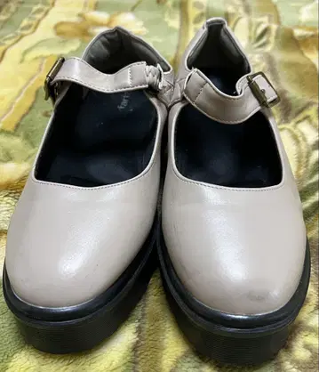 la farfa SHOES (라 파파 슈즈) 통굽 로퍼