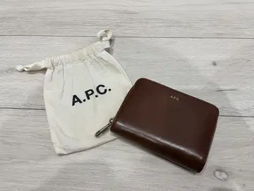 A.P.C. 브라운 가죽 접이식 지갑
