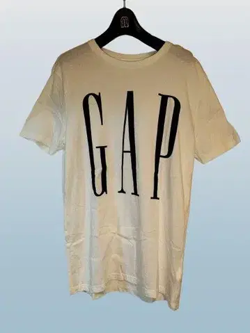 GAP 화이트 티셔츠