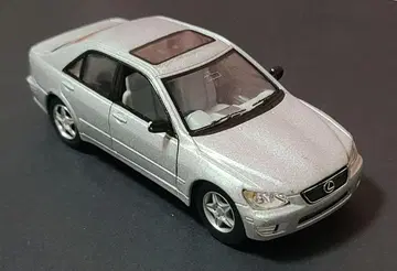 KiNSMART Lexus IS300 실버 선루프 포함 1/36