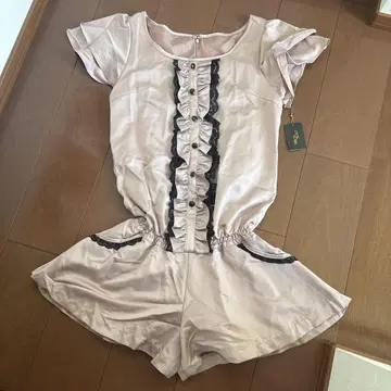 세실 맥비 프릴 콤비네존 coquette 00년대 히메 갸루 Y2K