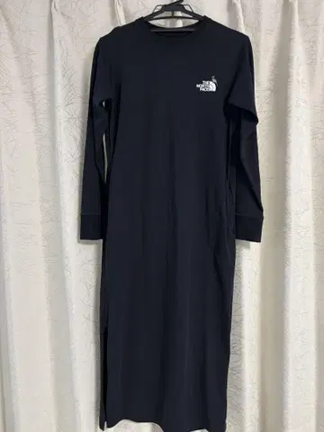 THE NORTH FACE 블랙 롱 슬리브 원피스