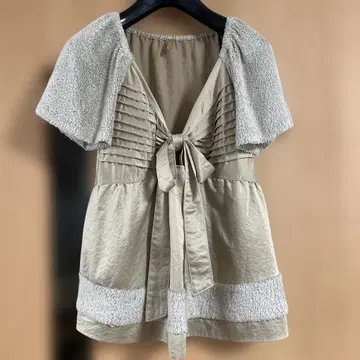 LeurLogette 룰로제트 룰루로제타 블라우스