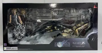 스퀘어 에닉스 PLAY ARTS 클라우드 스트라이프 & 펜릴