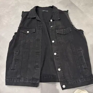 SHAGGIE 블랙 데님 베스트