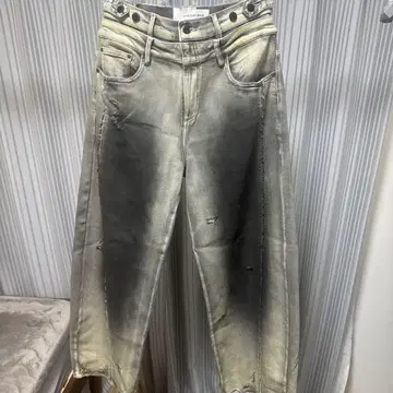 FengChenwang DECONSTRUCTION WASHED JEANS