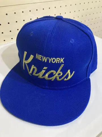 Mitchell & Ness NEW YORK Knicks 캡