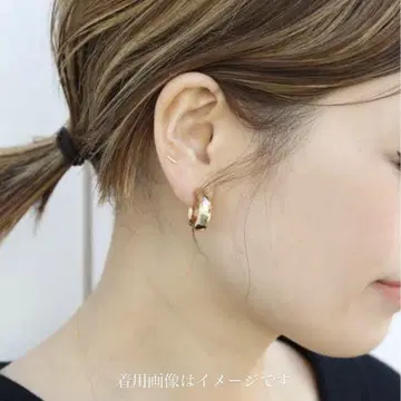 하자품 2, 3회만 착용한 Classic hoop earrings